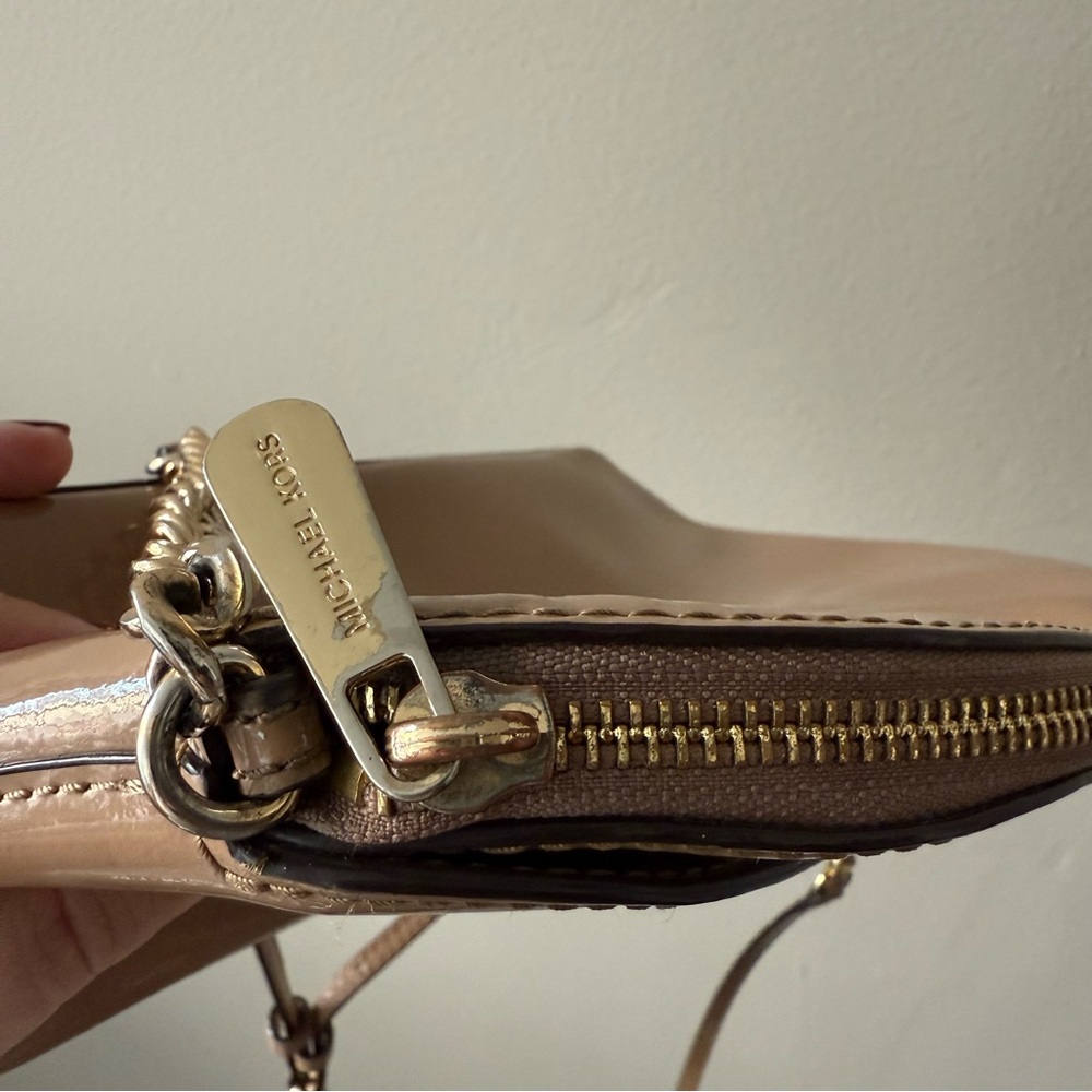 Michael Kors Crossbody - Picture 8 of 9